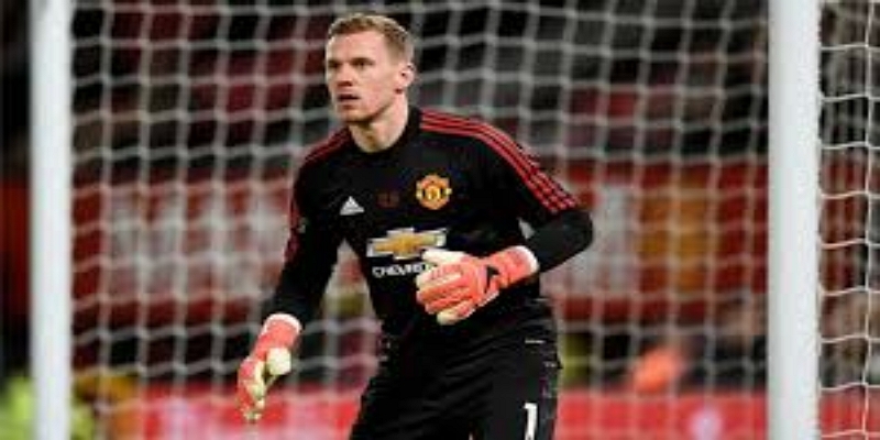 星空体育战术观察：邓迪联队掌控节奏，利文斯顿进攻受限 -  星空体育