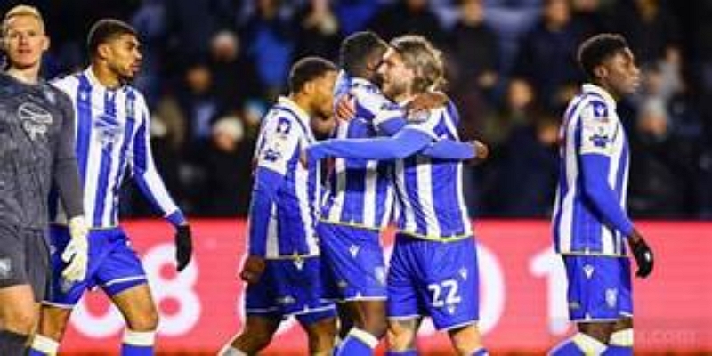 下半场关键战术与攻防交锋-星空体育