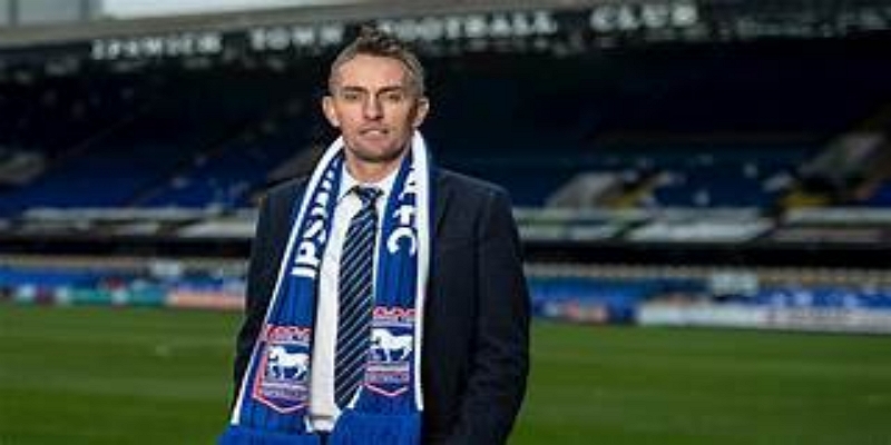 星空体育国家队回顾：三狮军团的可靠锋线支点-星空体育